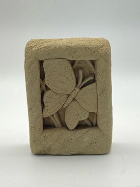 Vintage 1995 Carruth Studio Mini 3” Stone Butterfly Garden Plaque Weatherproof